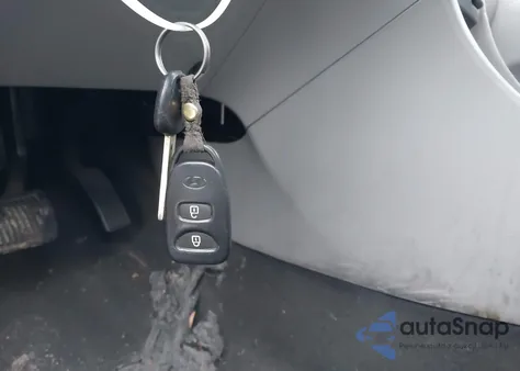 2012 Hyundai Accent Se z USA, uszkodzony, nr VIN KMHCU5AE1CU023837